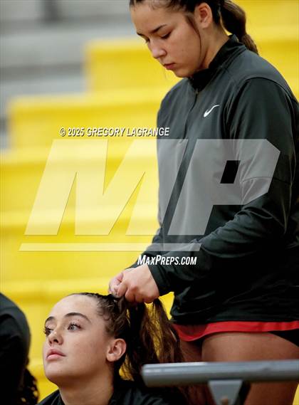 Thumbnail 3 in Richland vs Fossil Ridge photogallery.