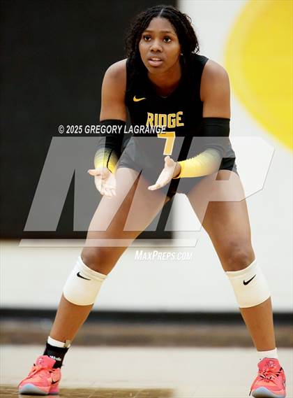 Thumbnail 3 in Richland vs Fossil Ridge photogallery.