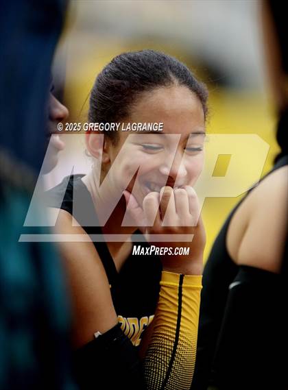 Thumbnail 2 in Richland vs Fossil Ridge photogallery.