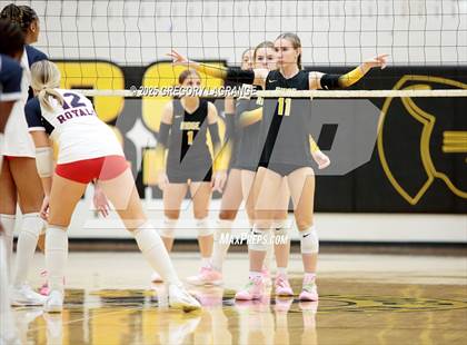 Thumbnail 2 in Richland vs Fossil Ridge photogallery.