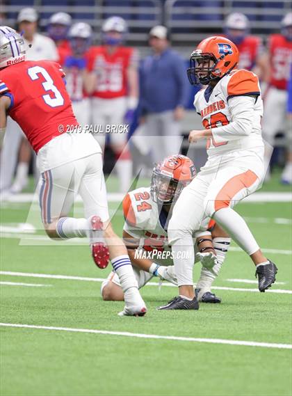 Thumbnail 2 in Westlake vs Brandeis (UIL 6A Quarterfinal Playoff) photogallery.
