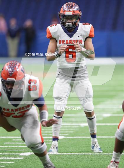 Thumbnail 1 in Westlake vs Brandeis (UIL 6A Quarterfinal Playoff) photogallery.