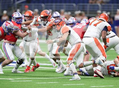 Thumbnail 3 in Westlake vs Brandeis (UIL 6A Quarterfinal Playoff) photogallery.