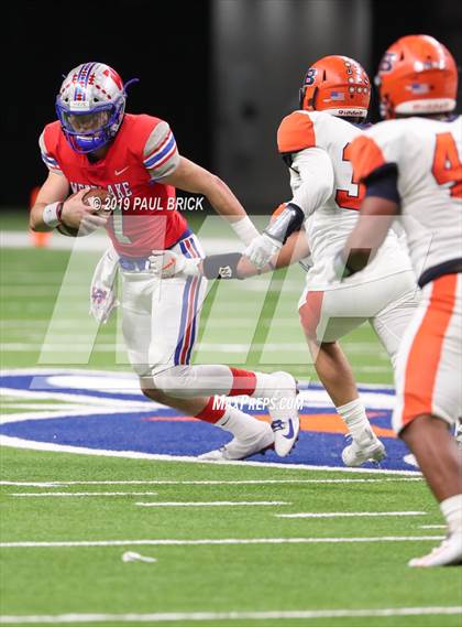Thumbnail 3 in Westlake vs Brandeis (UIL 6A Quarterfinal Playoff) photogallery.