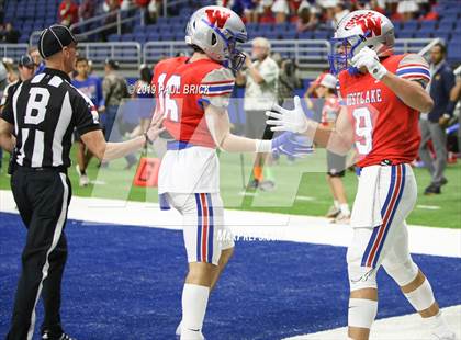 Thumbnail 3 in Westlake vs Brandeis (UIL 6A Quarterfinal Playoff) photogallery.