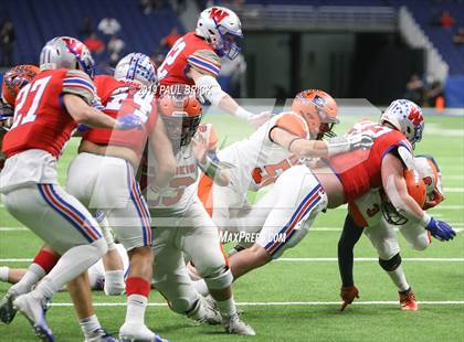 Thumbnail 1 in Westlake vs Brandeis (UIL 6A Quarterfinal Playoff) photogallery.