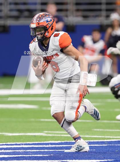 Thumbnail 1 in Westlake vs Brandeis (UIL 6A Quarterfinal Playoff) photogallery.