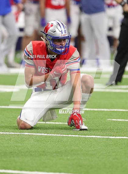 Thumbnail 2 in Westlake vs Brandeis (UIL 6A Quarterfinal Playoff) photogallery.