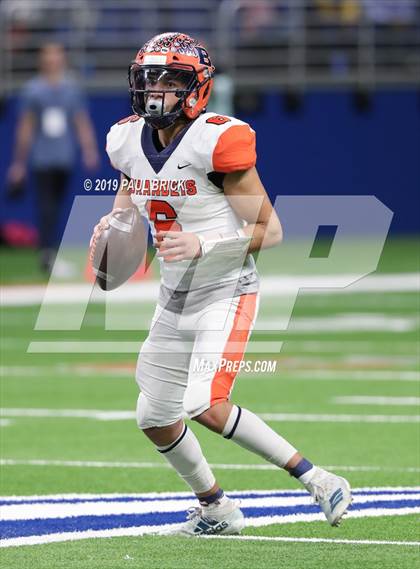 Thumbnail 3 in Westlake vs Brandeis (UIL 6A Quarterfinal Playoff) photogallery.