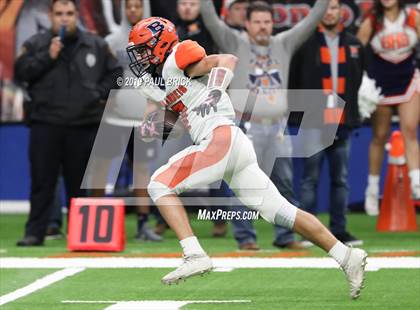 Thumbnail 1 in Westlake vs Brandeis (UIL 6A Quarterfinal Playoff) photogallery.
