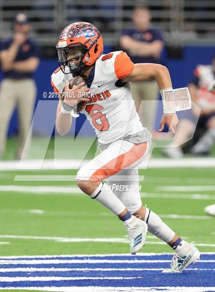 Thumbnail 2 in Westlake vs Brandeis (UIL 6A Quarterfinal Playoff) photogallery.