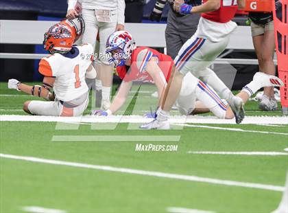 Thumbnail 1 in Westlake vs Brandeis (UIL 6A Quarterfinal Playoff) photogallery.