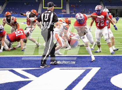 Thumbnail 3 in Westlake vs Brandeis (UIL 6A Quarterfinal Playoff) photogallery.