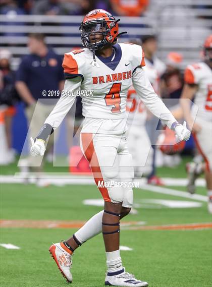 Thumbnail 2 in Westlake vs Brandeis (UIL 6A Quarterfinal Playoff) photogallery.