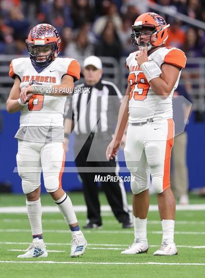 Thumbnail 2 in Westlake vs Brandeis (UIL 6A Quarterfinal Playoff) photogallery.
