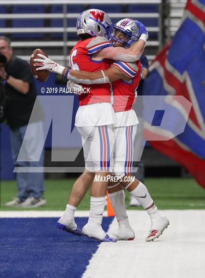 Thumbnail 2 in Westlake vs Brandeis (UIL 6A Quarterfinal Playoff) photogallery.