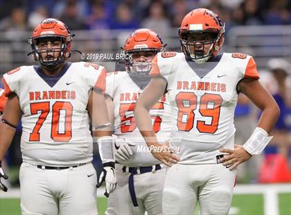 Thumbnail 2 in Westlake vs Brandeis (UIL 6A Quarterfinal Playoff) photogallery.