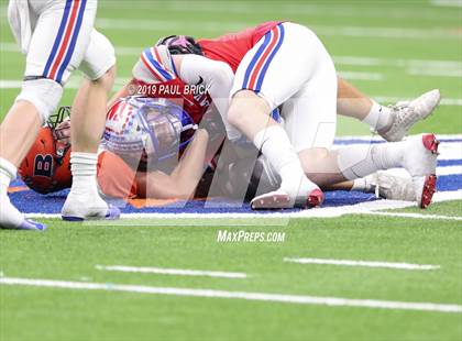 Thumbnail 2 in Westlake vs Brandeis (UIL 6A Quarterfinal Playoff) photogallery.