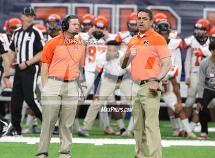 Thumbnail 1 in Westlake vs Brandeis (UIL 6A Quarterfinal Playoff) photogallery.