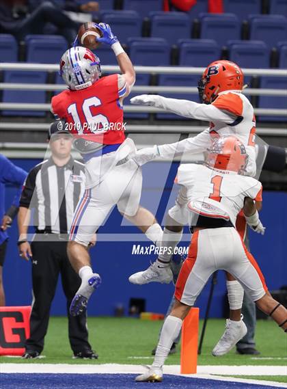 Thumbnail 1 in Westlake vs Brandeis (UIL 6A Quarterfinal Playoff) photogallery.