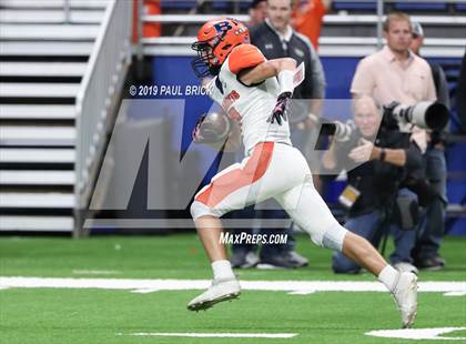 Thumbnail 2 in Westlake vs Brandeis (UIL 6A Quarterfinal Playoff) photogallery.