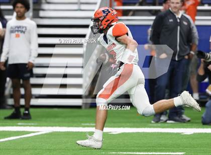 Thumbnail 3 in Westlake vs Brandeis (UIL 6A Quarterfinal Playoff) photogallery.