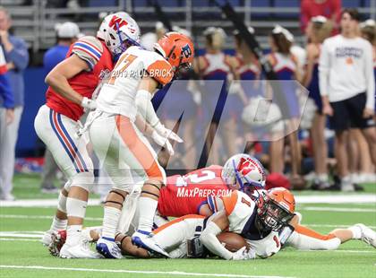 Thumbnail 2 in Westlake vs Brandeis (UIL 6A Quarterfinal Playoff) photogallery.