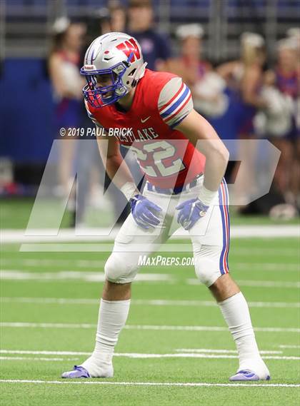 Thumbnail 1 in Westlake vs Brandeis (UIL 6A Quarterfinal Playoff) photogallery.