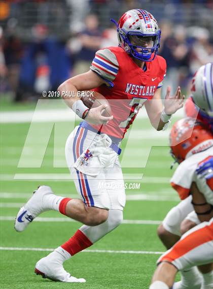 Thumbnail 3 in Westlake vs Brandeis (UIL 6A Quarterfinal Playoff) photogallery.