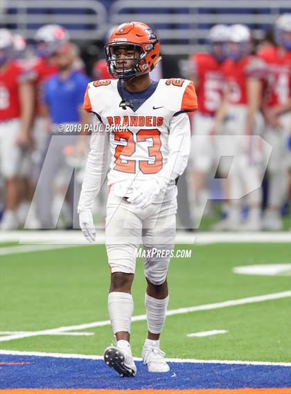 Thumbnail 3 in Westlake vs Brandeis (UIL 6A Quarterfinal Playoff) photogallery.