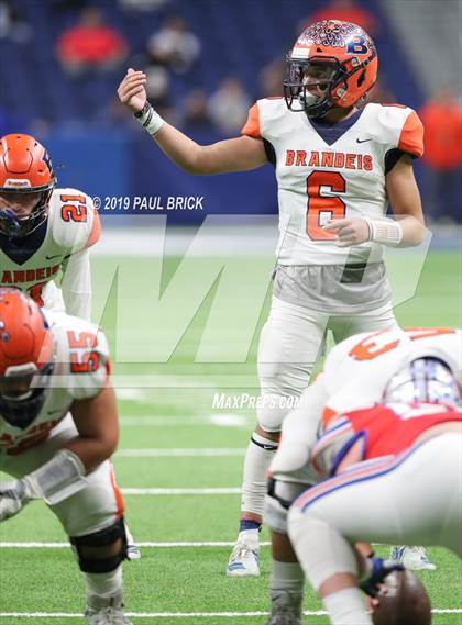 Thumbnail 2 in Westlake vs Brandeis (UIL 6A Quarterfinal Playoff) photogallery.