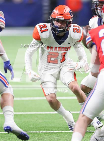 Thumbnail 3 in Westlake vs Brandeis (UIL 6A Quarterfinal Playoff) photogallery.