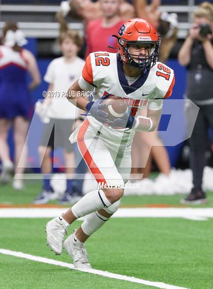 Thumbnail 1 in Westlake vs Brandeis (UIL 6A Quarterfinal Playoff) photogallery.