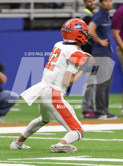 Thumbnail 2 in Westlake vs Brandeis (UIL 6A Quarterfinal Playoff) photogallery.