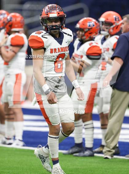 Thumbnail 1 in Westlake vs Brandeis (UIL 6A Quarterfinal Playoff) photogallery.