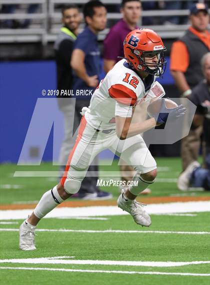 Thumbnail 3 in Westlake vs Brandeis (UIL 6A Quarterfinal Playoff) photogallery.