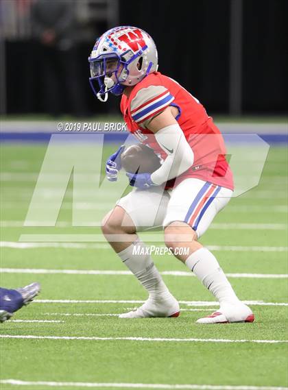Thumbnail 1 in Westlake vs Brandeis (UIL 6A Quarterfinal Playoff) photogallery.