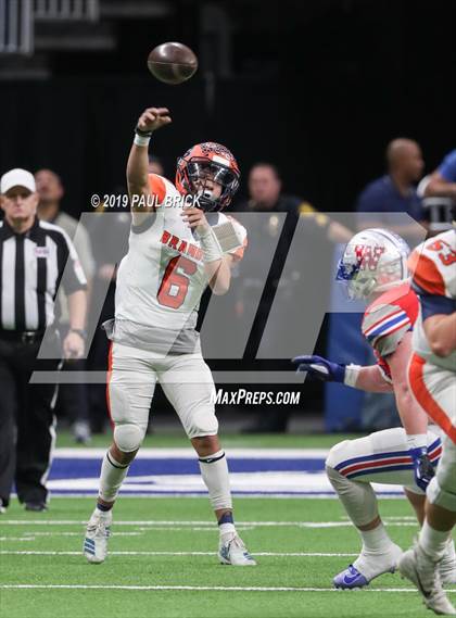 Thumbnail 2 in Westlake vs Brandeis (UIL 6A Quarterfinal Playoff) photogallery.