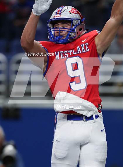 Thumbnail 3 in Westlake vs Brandeis (UIL 6A Quarterfinal Playoff) photogallery.