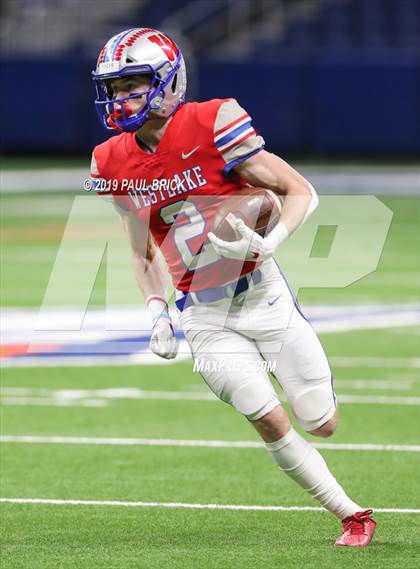 Thumbnail 3 in Westlake vs Brandeis (UIL 6A Quarterfinal Playoff) photogallery.