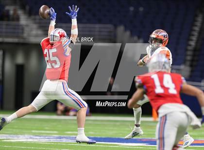 Thumbnail 3 in Westlake vs Brandeis (UIL 6A Quarterfinal Playoff) photogallery.