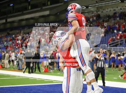 Thumbnail 1 in Westlake vs Brandeis (UIL 6A Quarterfinal Playoff) photogallery.