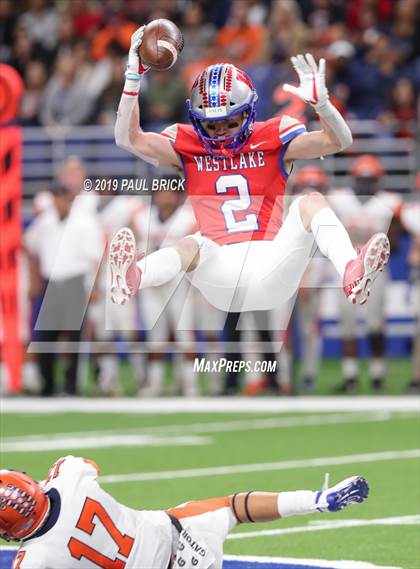 Thumbnail 3 in Westlake vs Brandeis (UIL 6A Quarterfinal Playoff) photogallery.