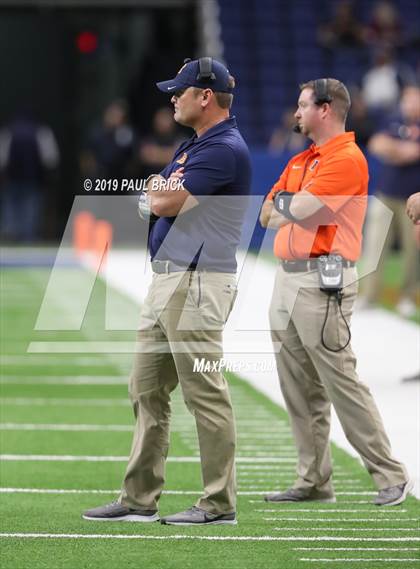 Thumbnail 2 in Westlake vs Brandeis (UIL 6A Quarterfinal Playoff) photogallery.