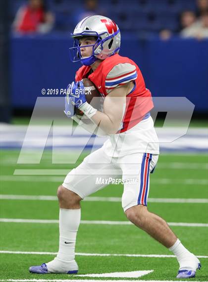 Thumbnail 2 in Westlake vs Brandeis (UIL 6A Quarterfinal Playoff) photogallery.