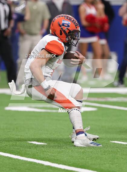 Thumbnail 3 in Westlake vs Brandeis (UIL 6A Quarterfinal Playoff) photogallery.