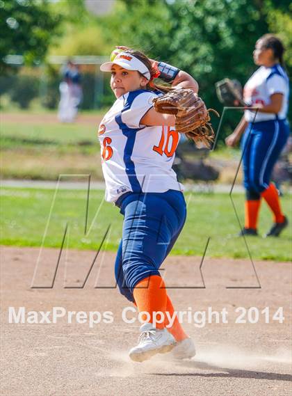 Thumbnail 3 in Vista del Lago @ Cosumnes Oaks photogallery.