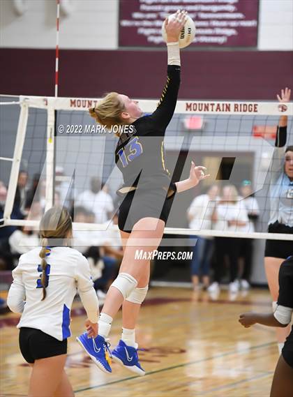 Thumbnail 2 in Phoenix Country Day vs. Horizon Honors (AIA 2A Semifinal) photogallery.