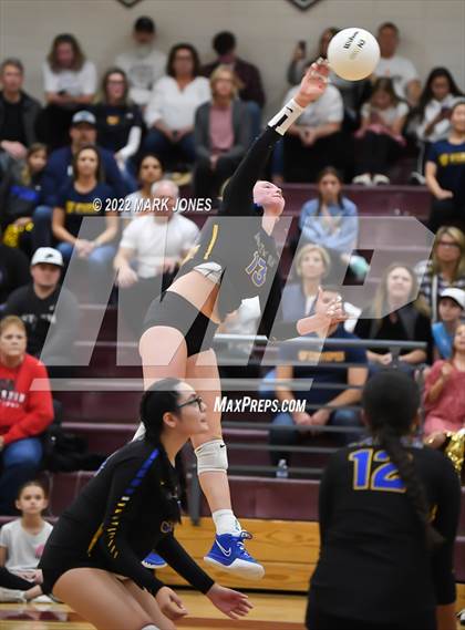 Thumbnail 1 in Phoenix Country Day vs. Horizon Honors (AIA 2A Semifinal) photogallery.