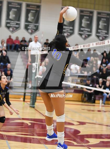 Thumbnail 2 in Phoenix Country Day vs. Horizon Honors (AIA 2A Semifinal) photogallery.